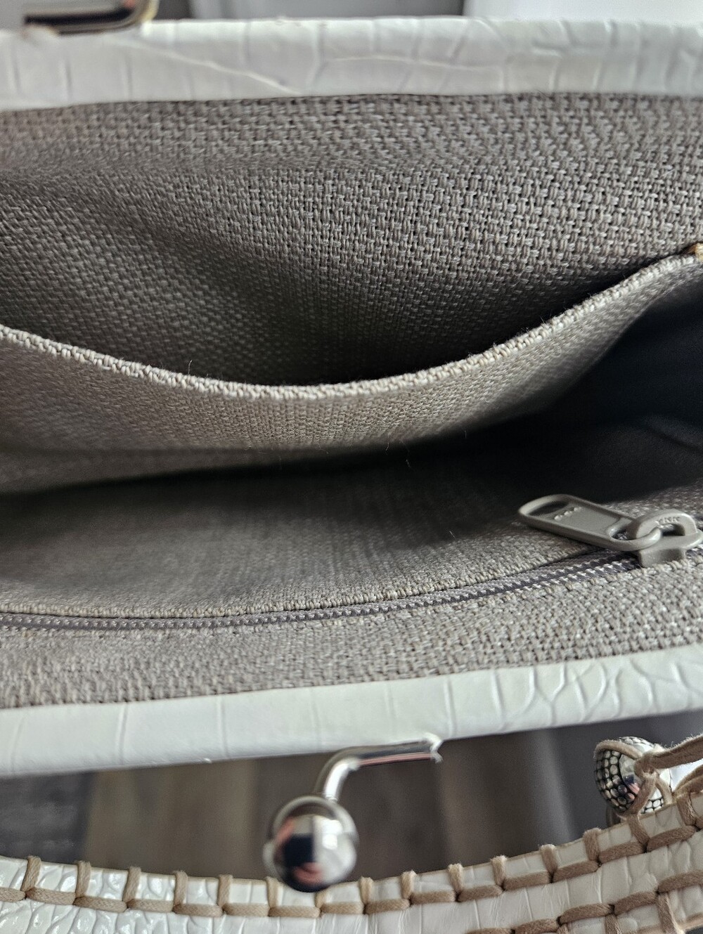 Brighton Woven Leather & Linen Kiss Lock Satchel  Mini Bag Cream /White Vintage - Picture 11 of 13